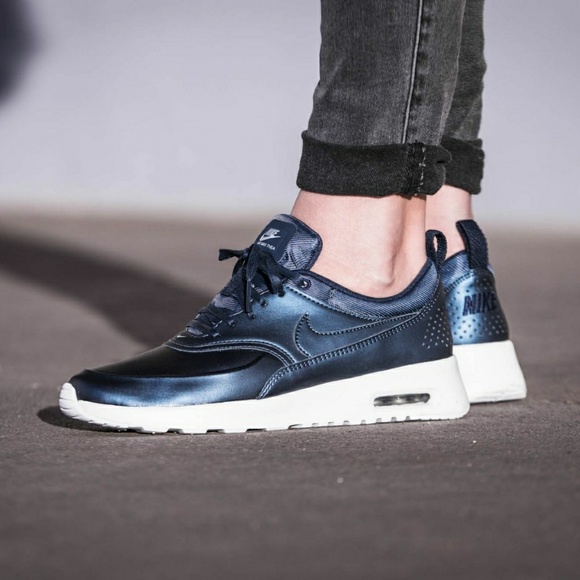 Nike air max thea metallic blue Clearance